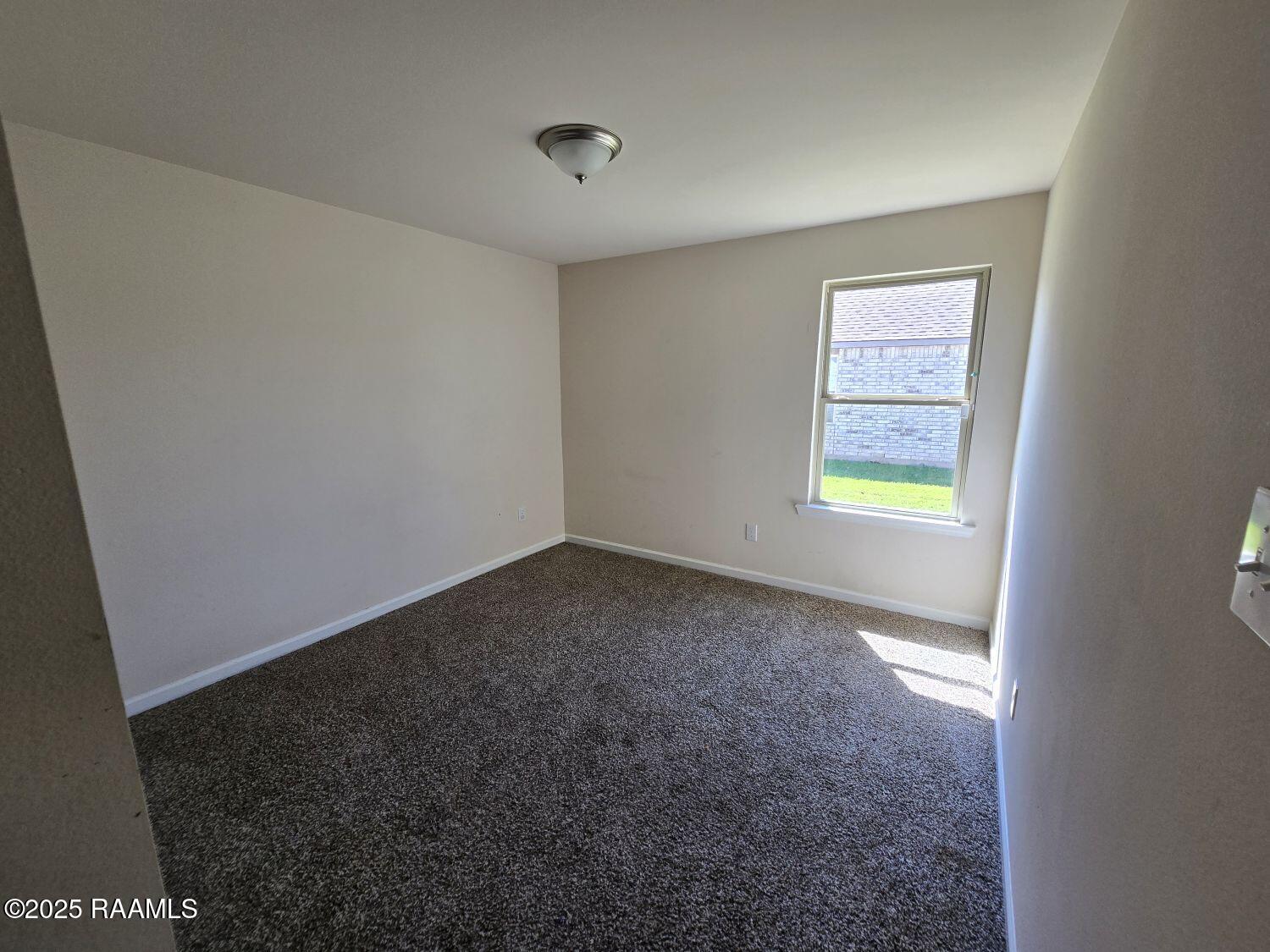 105 Chestnut Oak Drive