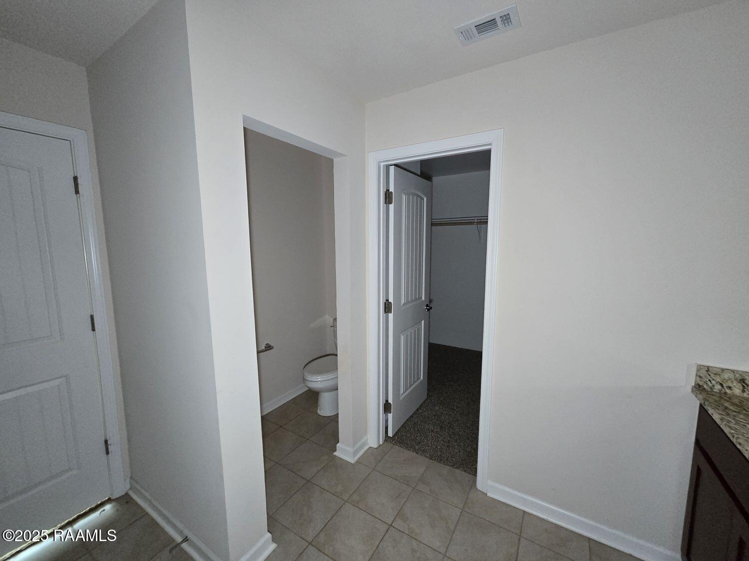 105 Chestnut Oak Drive