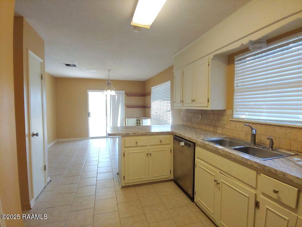 203 Caledonia Drive