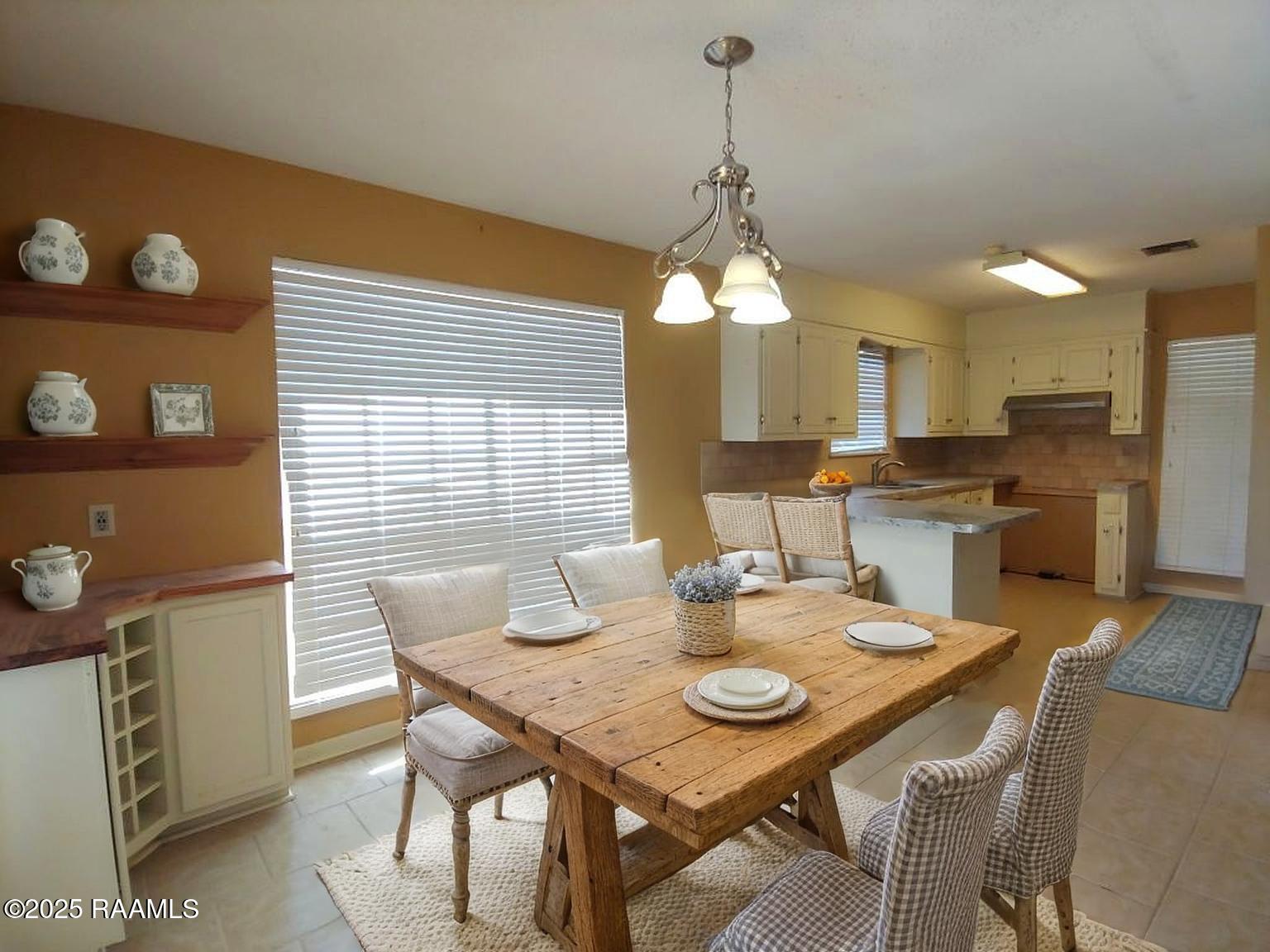 203 Caledonia Drive