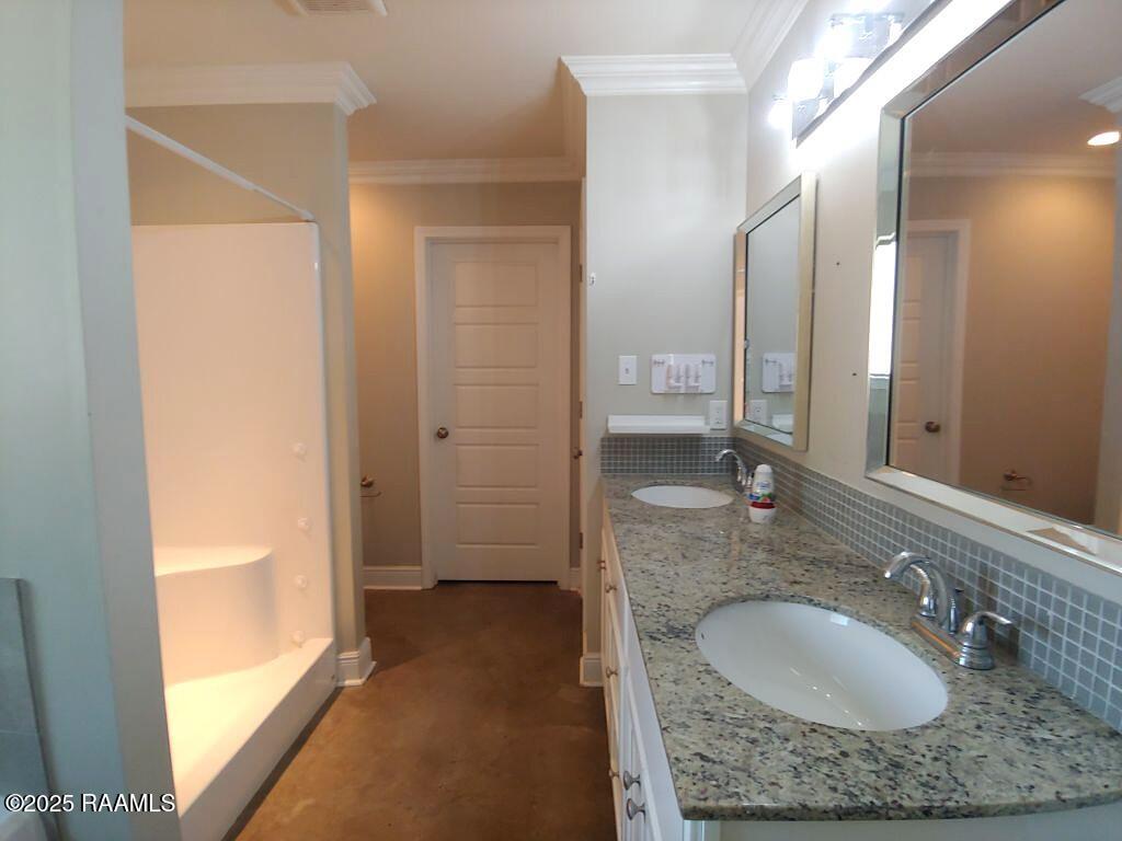 313 Stoneridge Drive