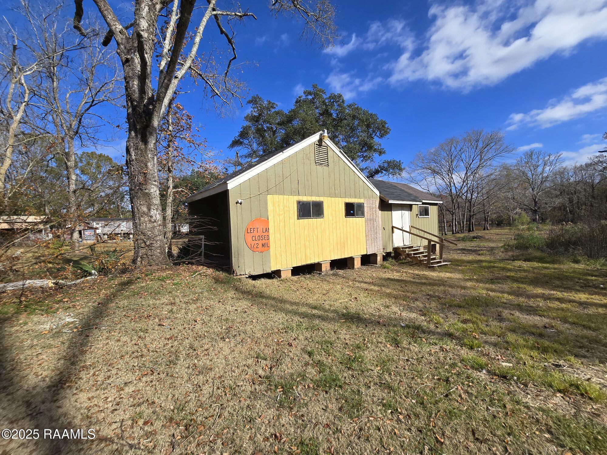 1212 N Wilderness Trail Trail