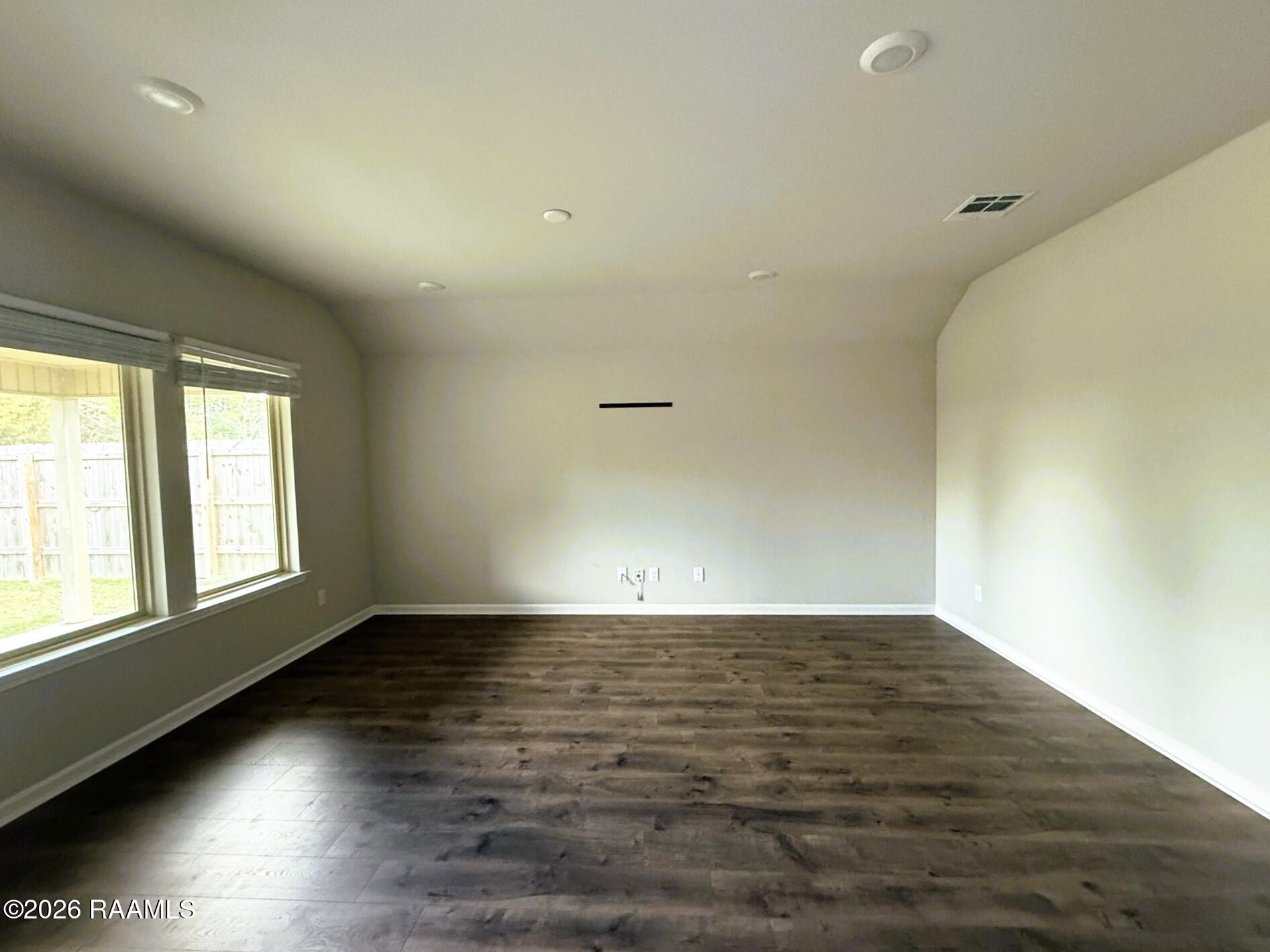 109 Hartwood Court