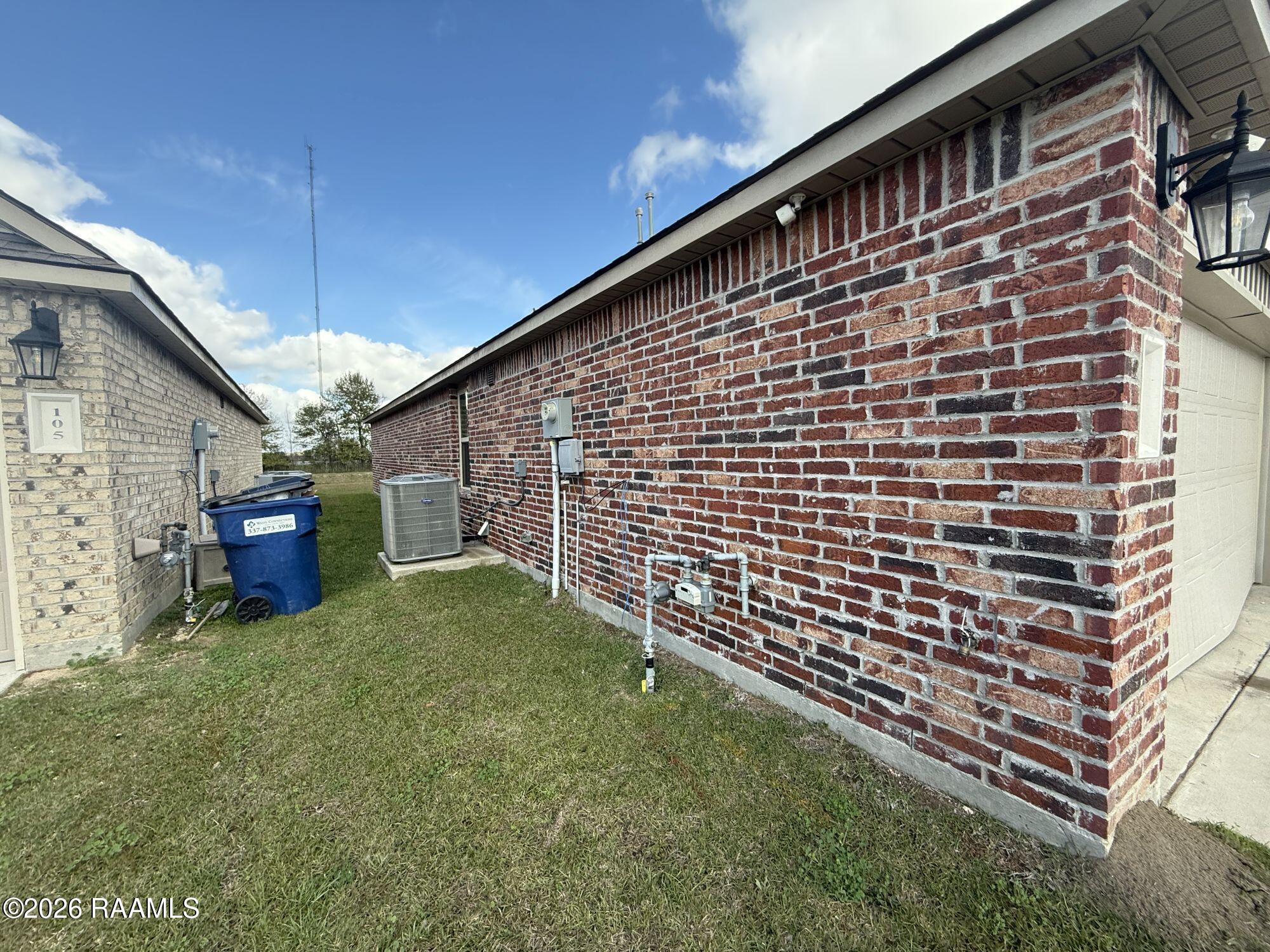 109 Hartwood Court