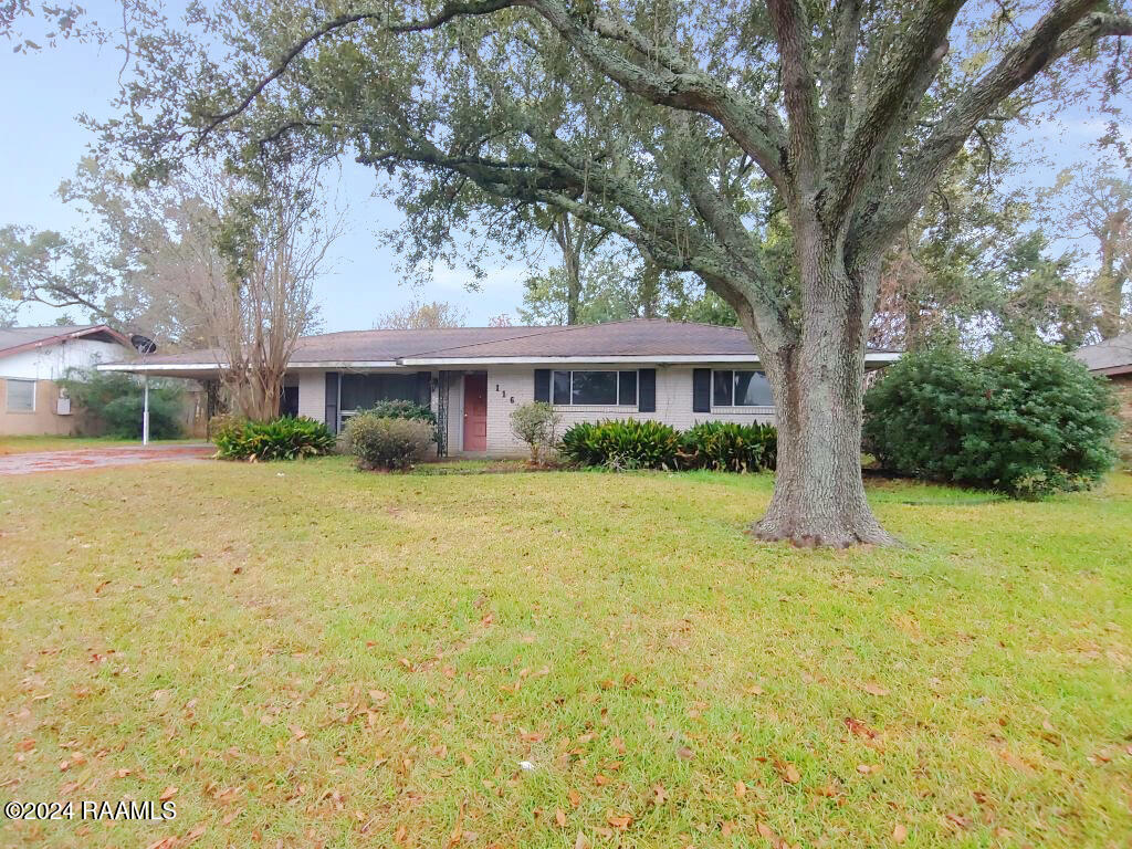 116 Robert Lee Circle