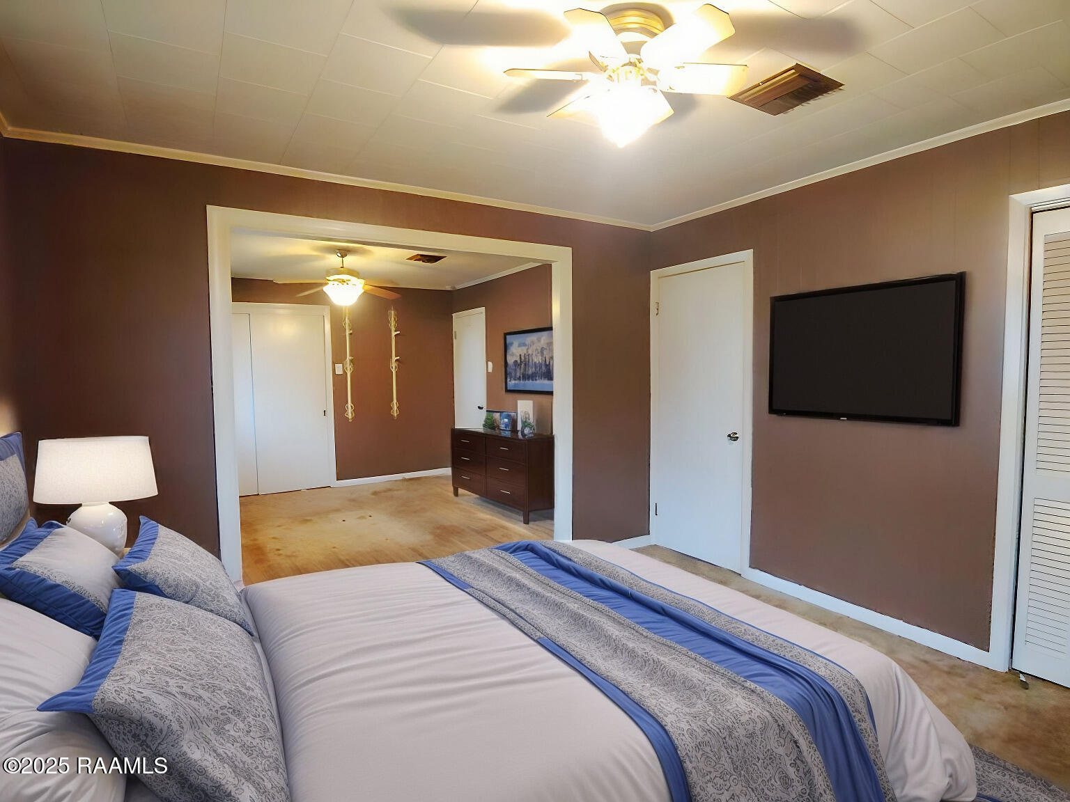 116 Robert Lee Circle