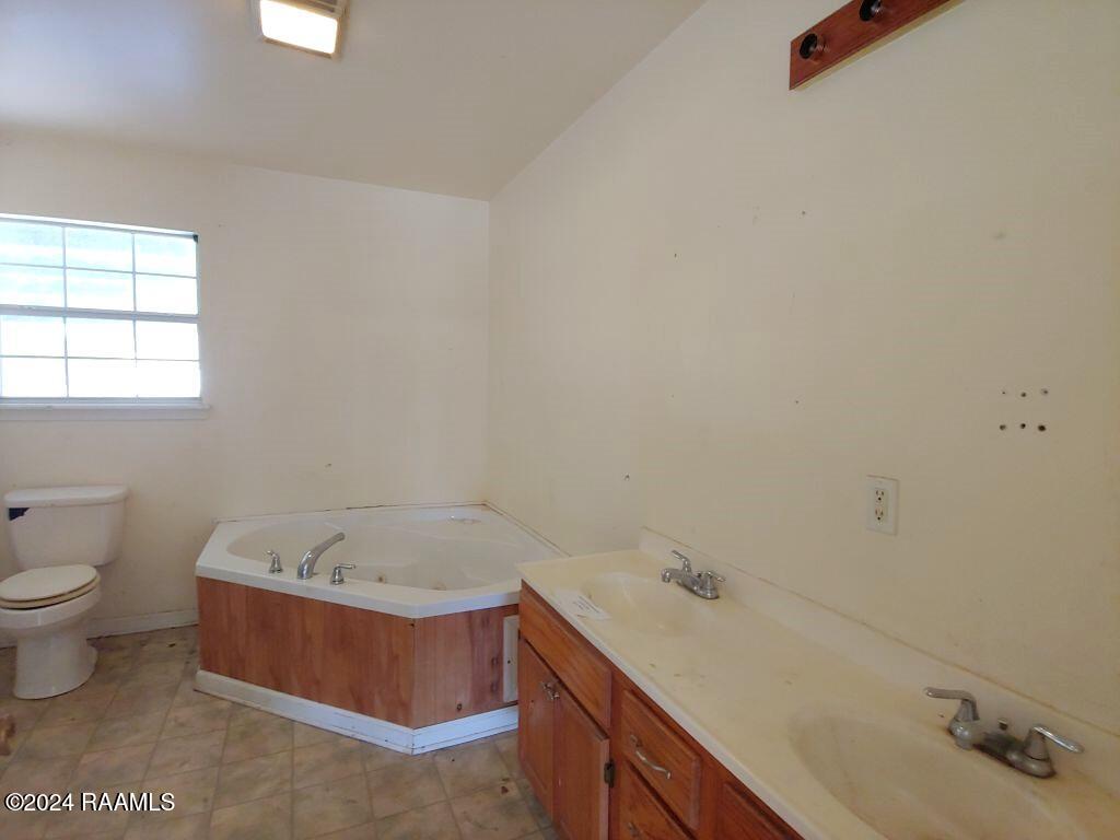 216 Jeanette Drive