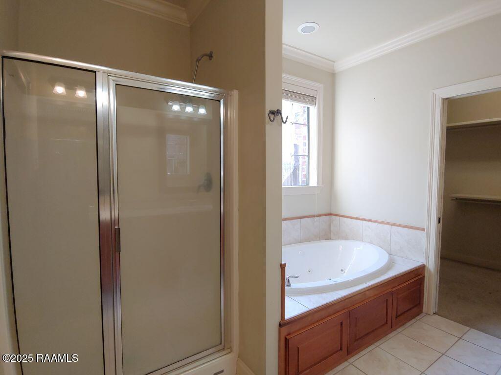 203 Metairie Court