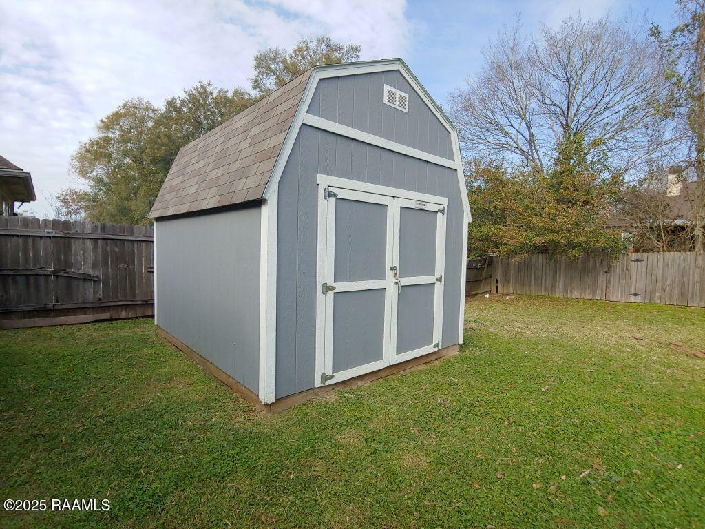 203 Metairie Court