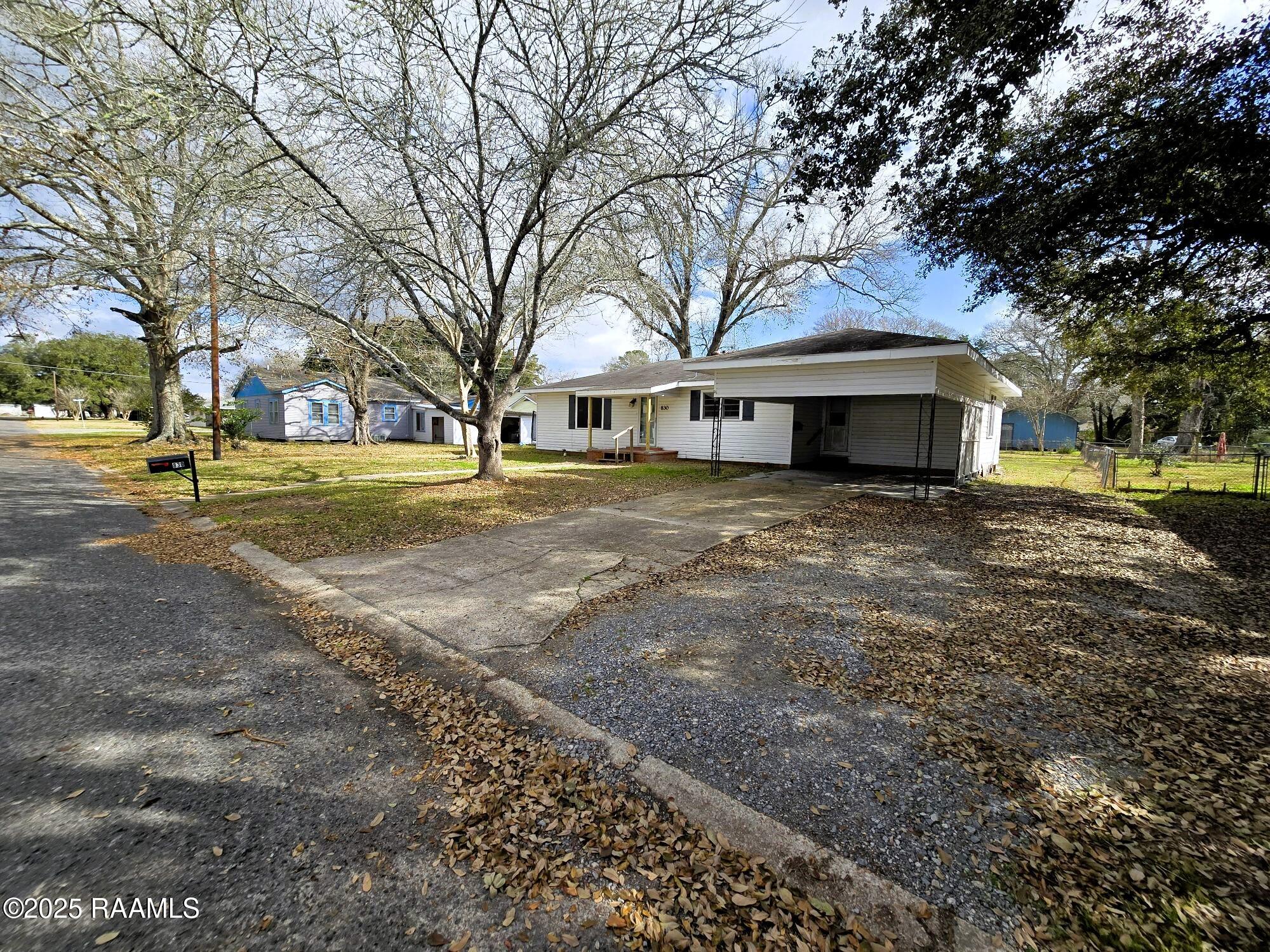 830 N 6th Street