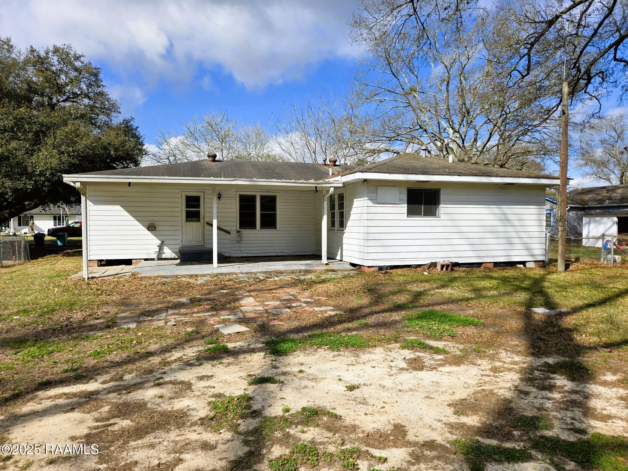 830 N 6th Street