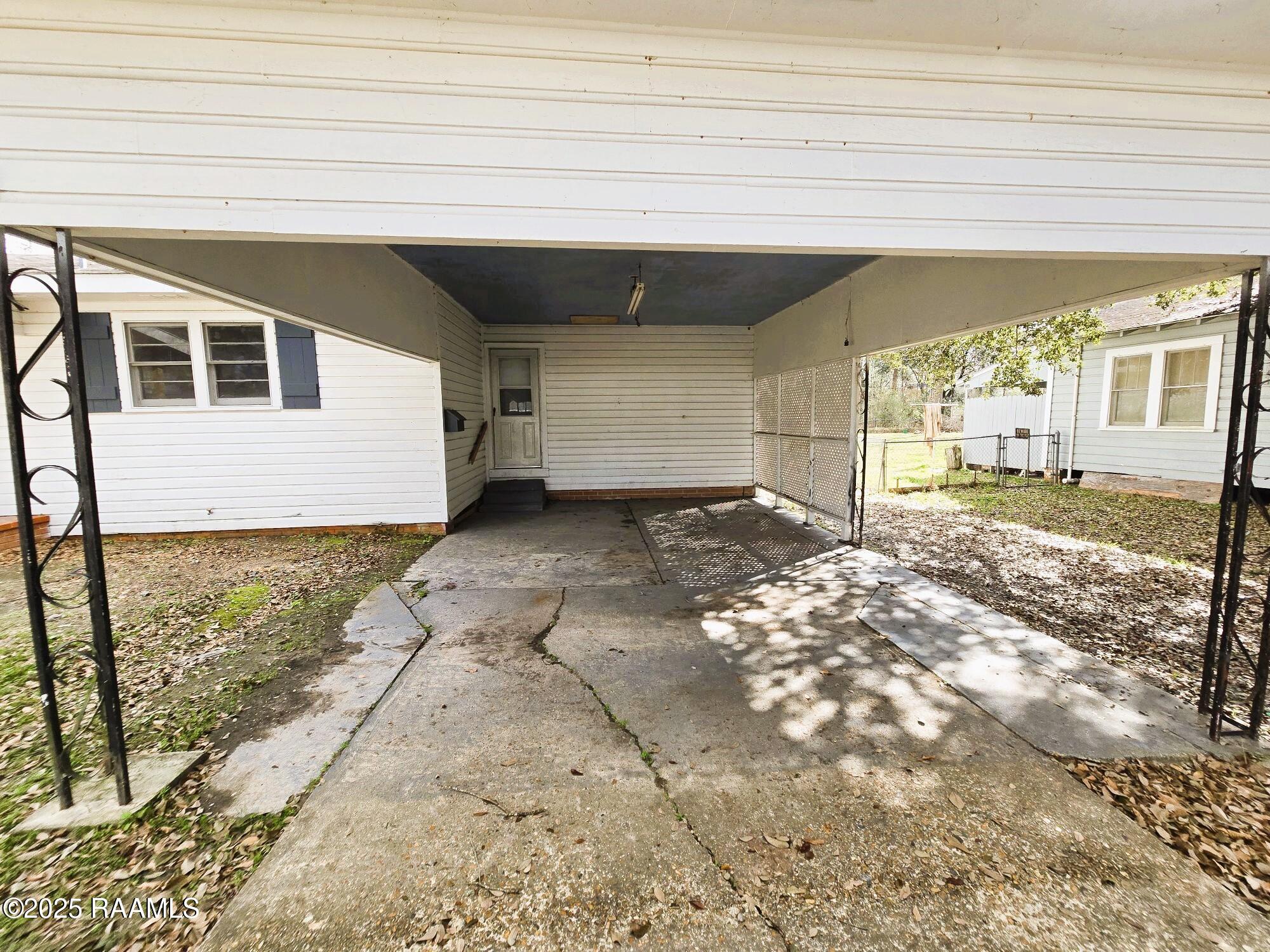 830 N 6th Street