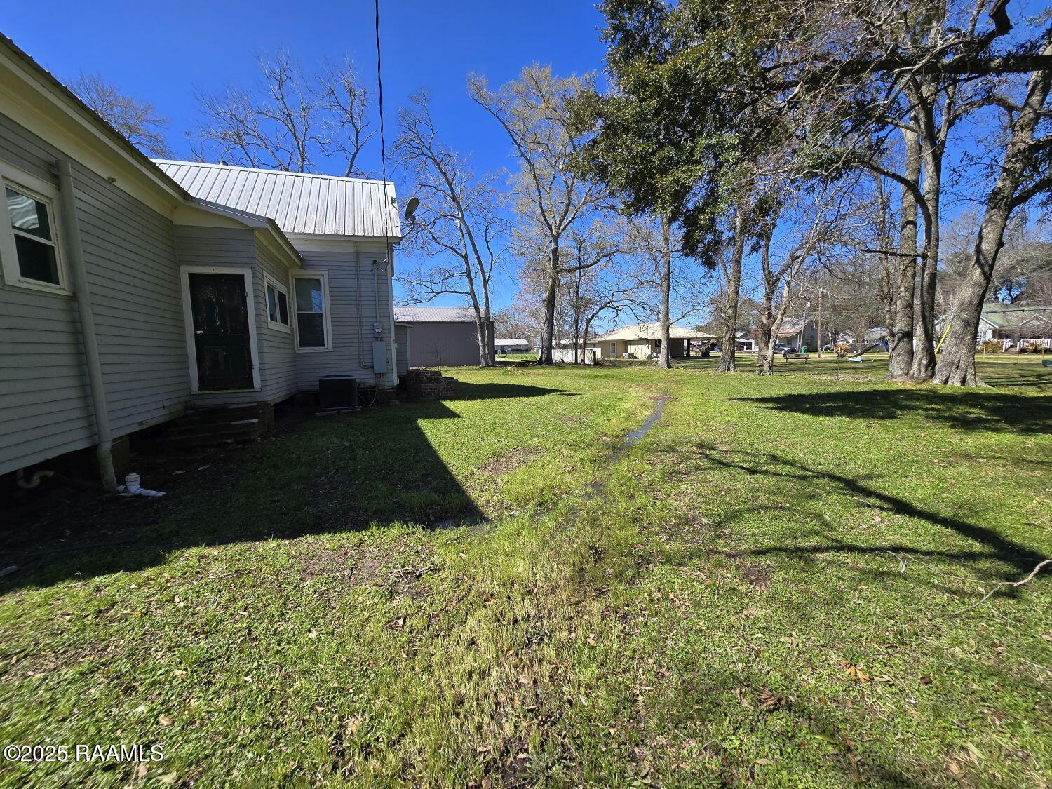 220 Front Avenue
