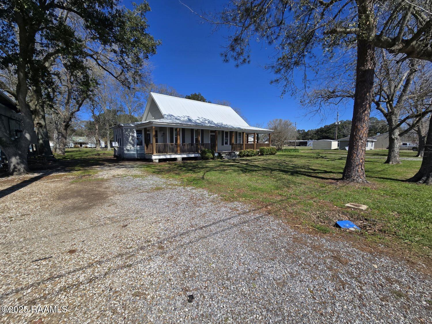 220 Front Avenue