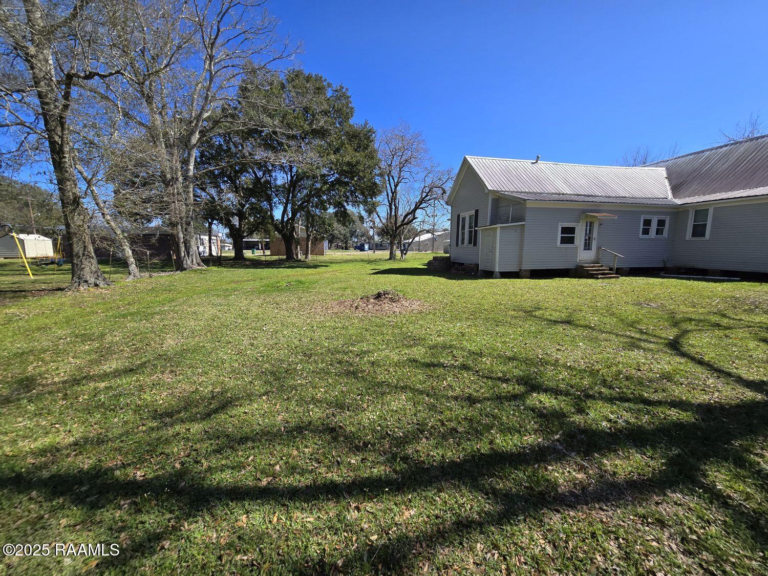 220 Front Avenue