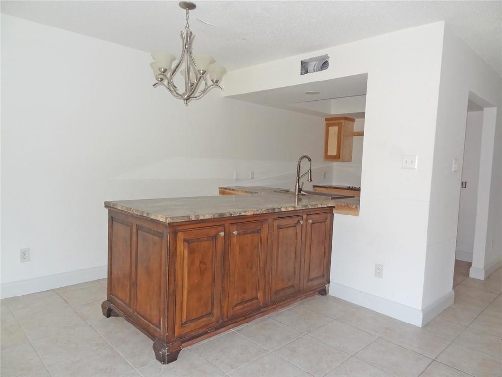 1600 MARSEILLE Drive 31