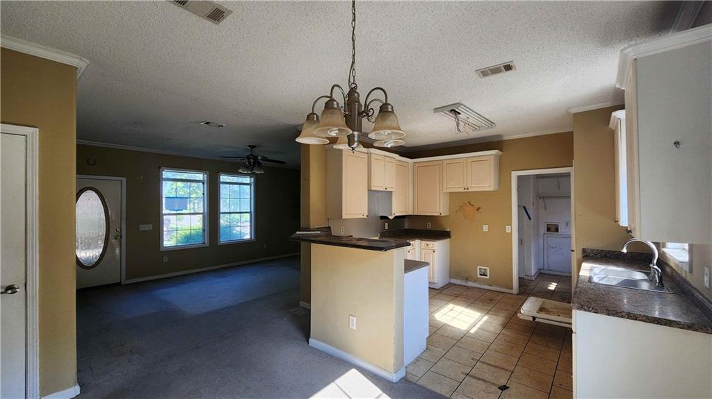 5177 MONTEGUT Drive
