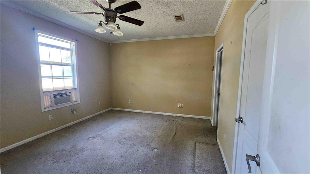 5177 MONTEGUT Drive