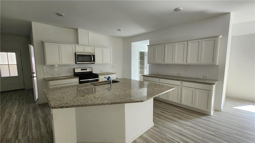 360 PRETTY ACRES Avenue
