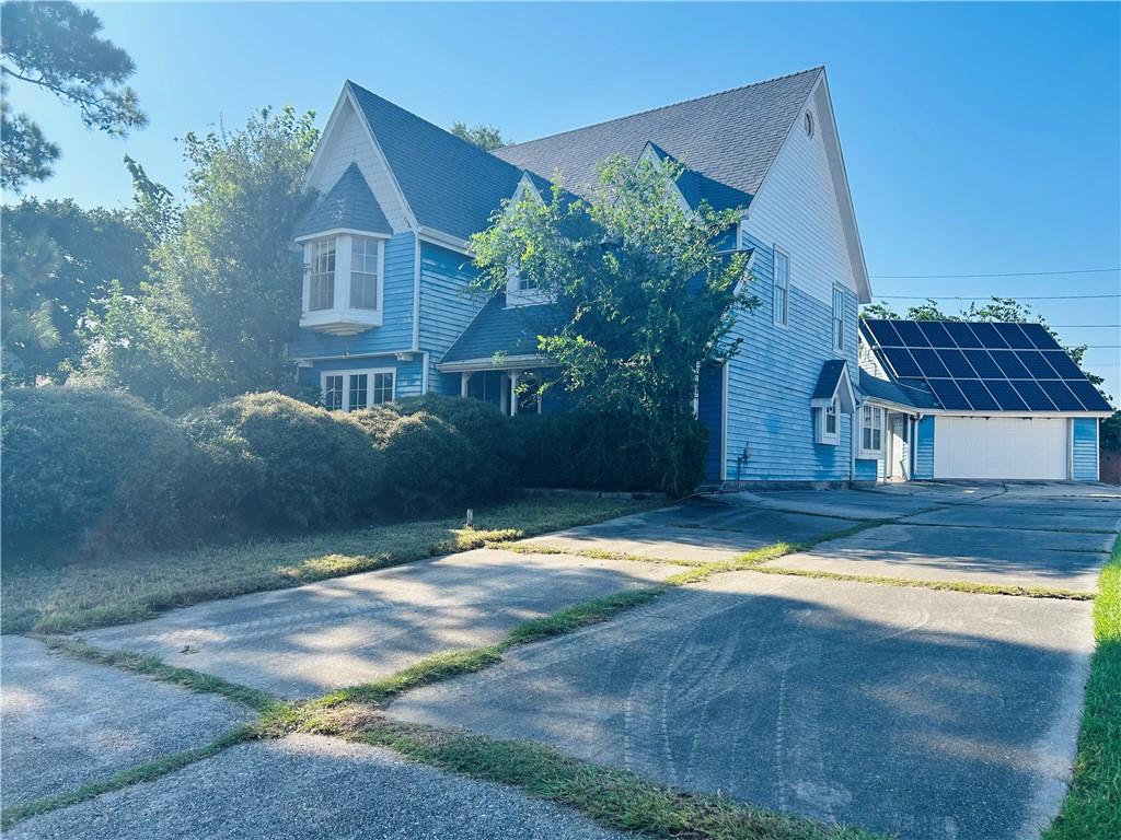 1829 LAKE SUPERIOR Drive