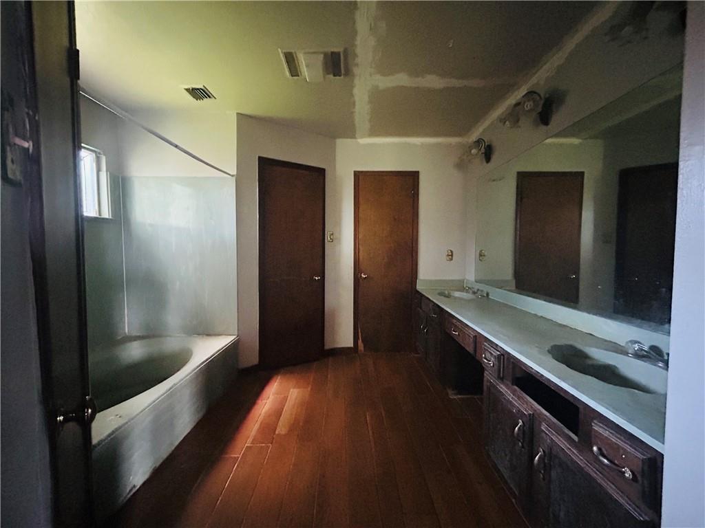 1829 LAKE SUPERIOR Drive
