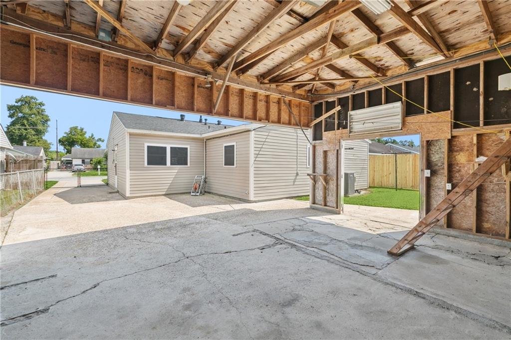 341 GERRIE Court