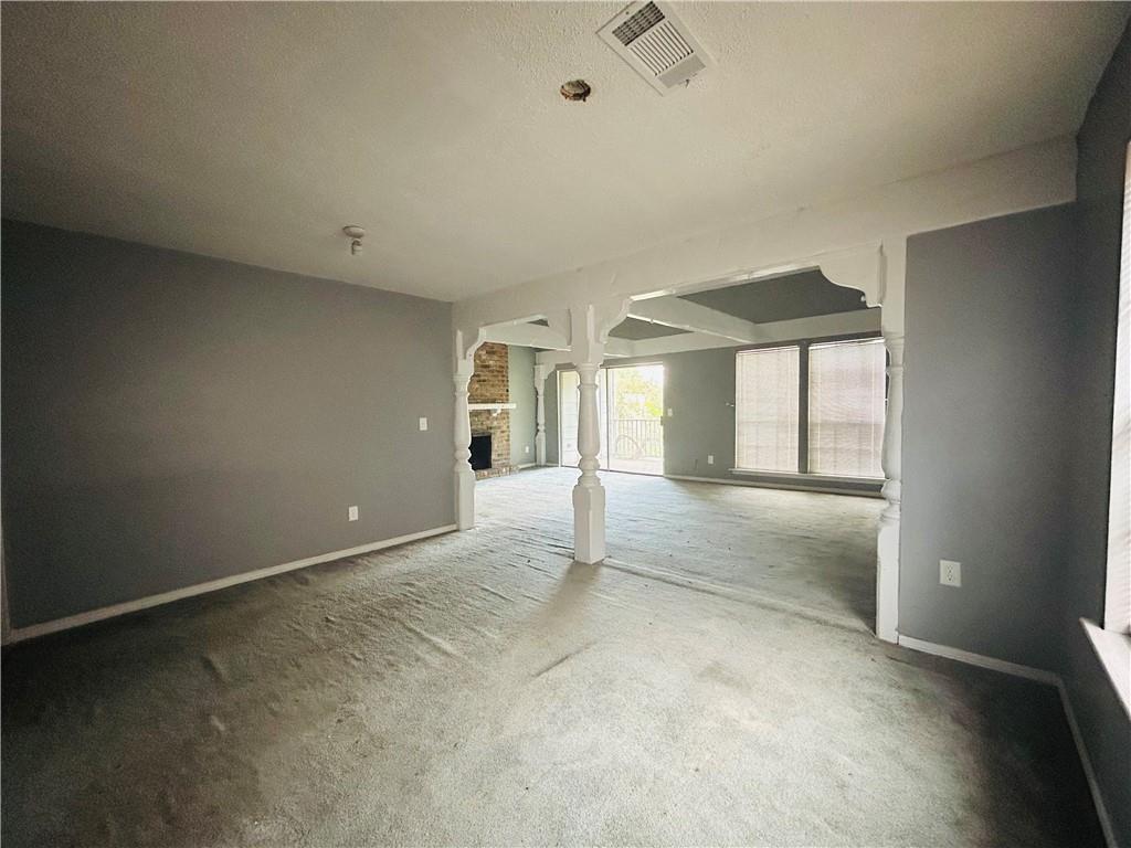7 HERITAGE Lane 27