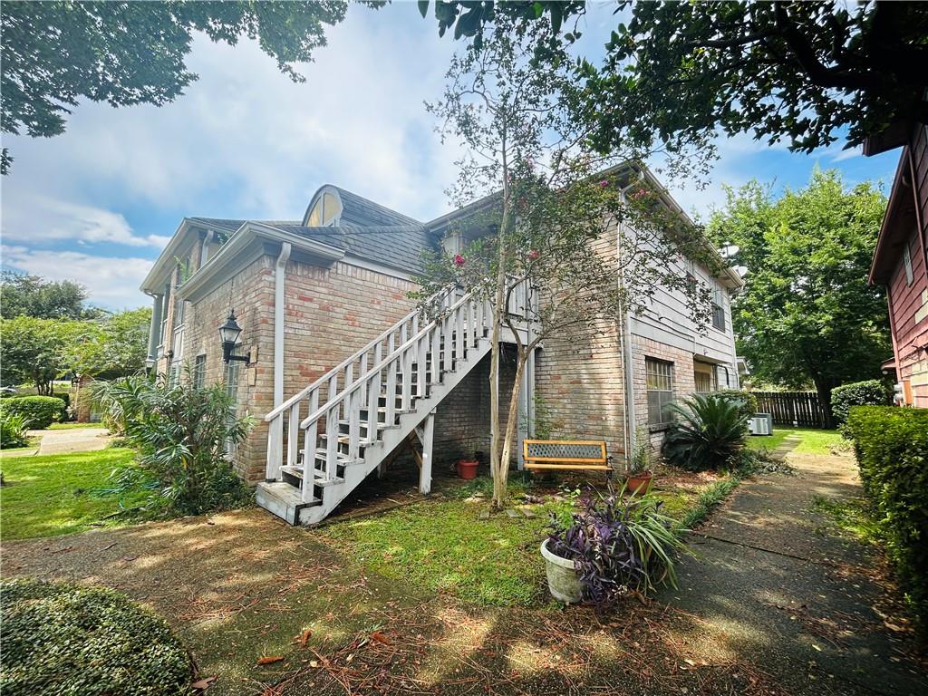 7 HERITAGE Lane 27