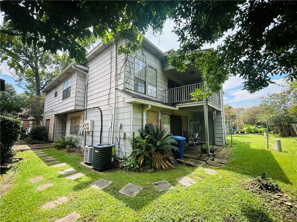 7 HERITAGE Lane 27