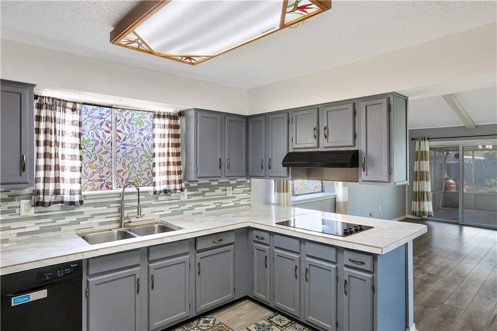 225 SUGARPINE Drive