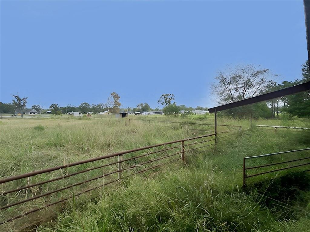 18800 AUCOIN Lane