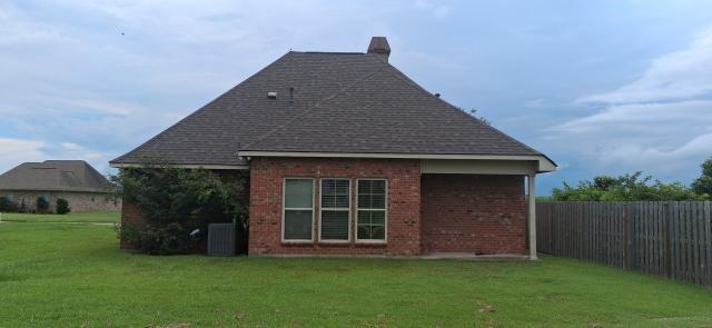 2858 GARDEN LAKES Court