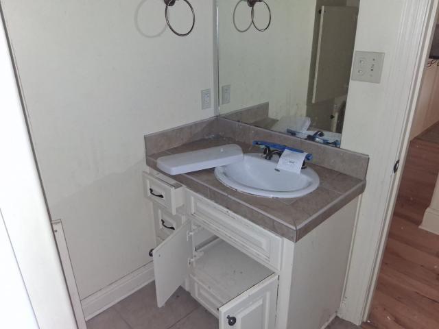 2858 GARDEN LAKES Court