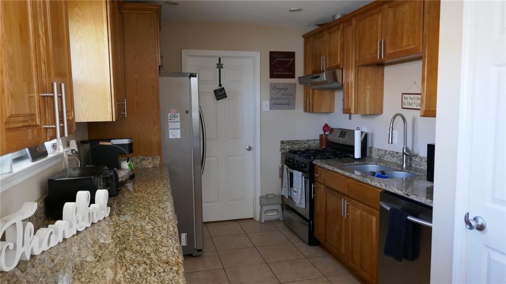 3280 COMMANDER Lane