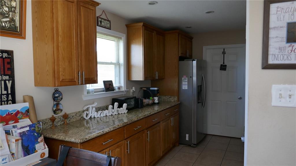 3280 COMMANDER Lane