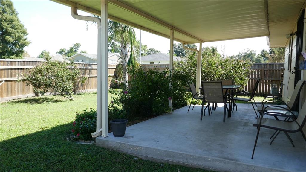 3280 COMMANDER Lane