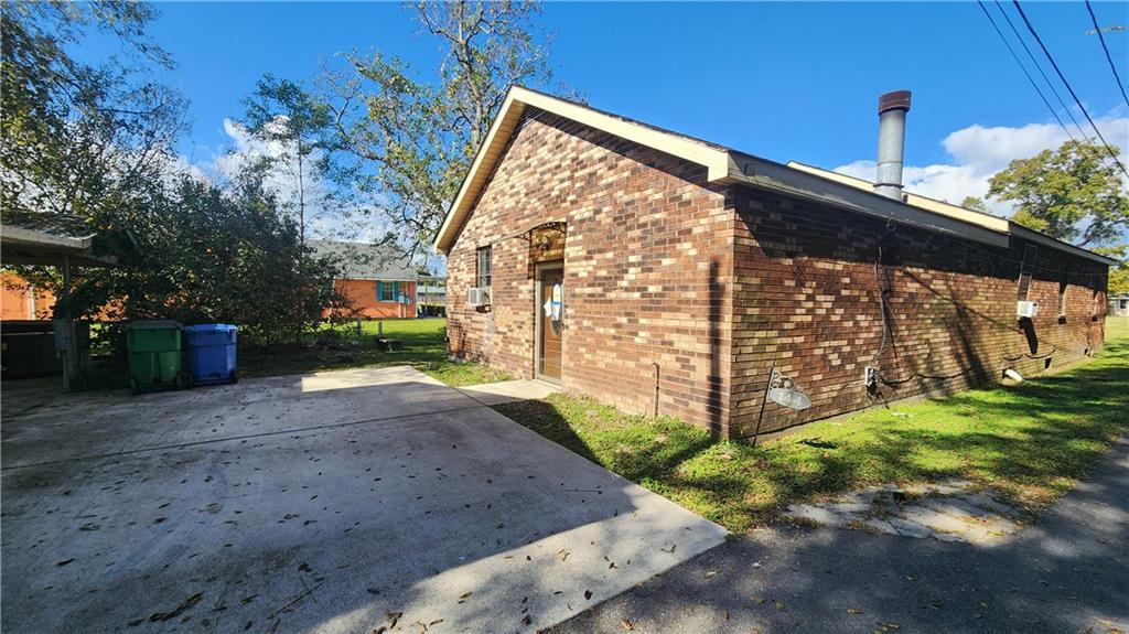 144 PALMER Lane