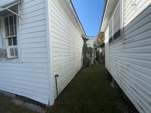 1026 HENDERSON Street
