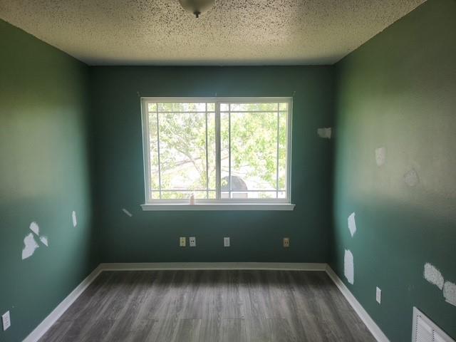 3501 MEADOW LAKE Drive