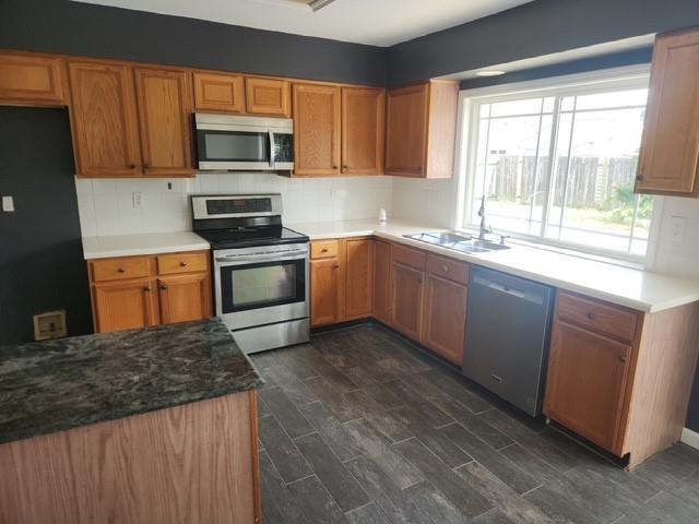 3501 MEADOW LAKE Drive