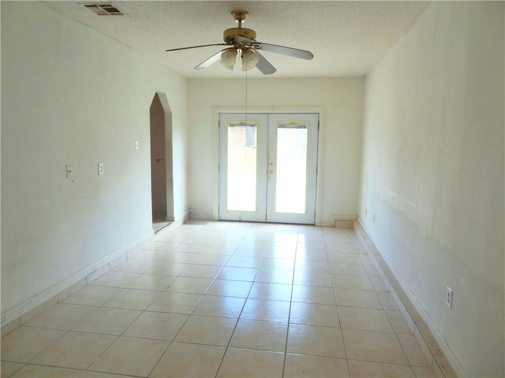 1632 HAYDEL Drive