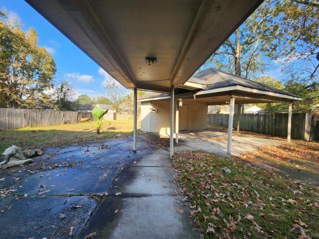 7939 BARINGER Road