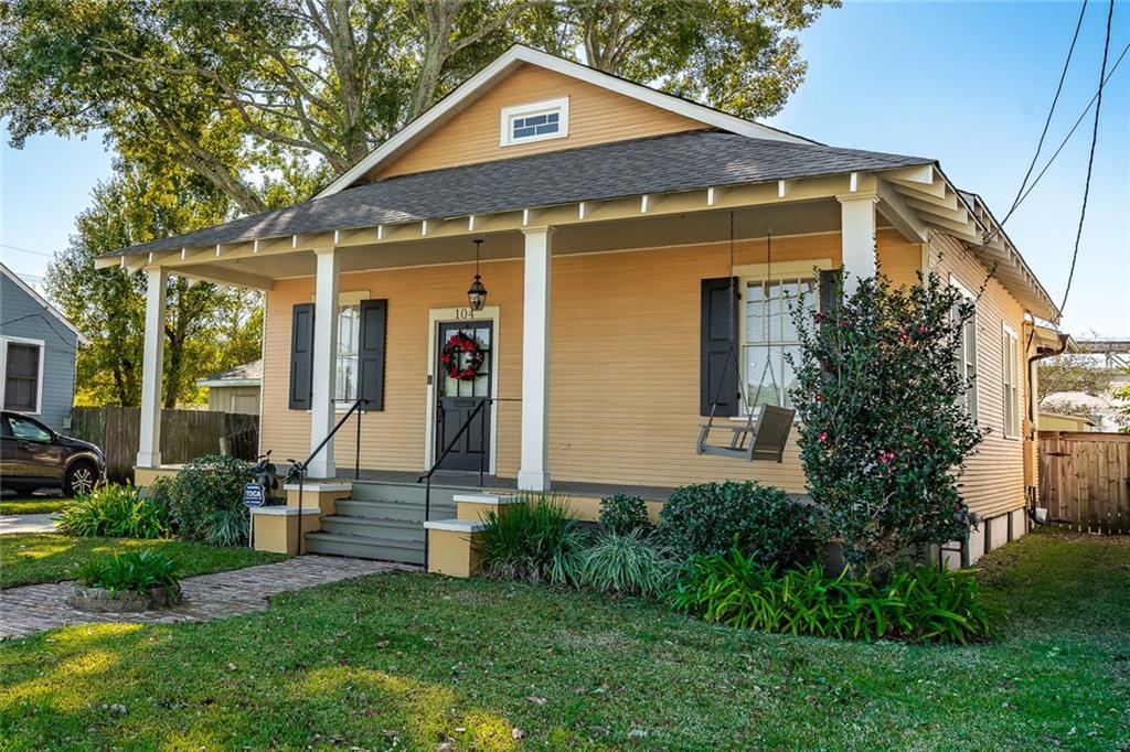 104 JEFFERSON HEIGHTS Avenue