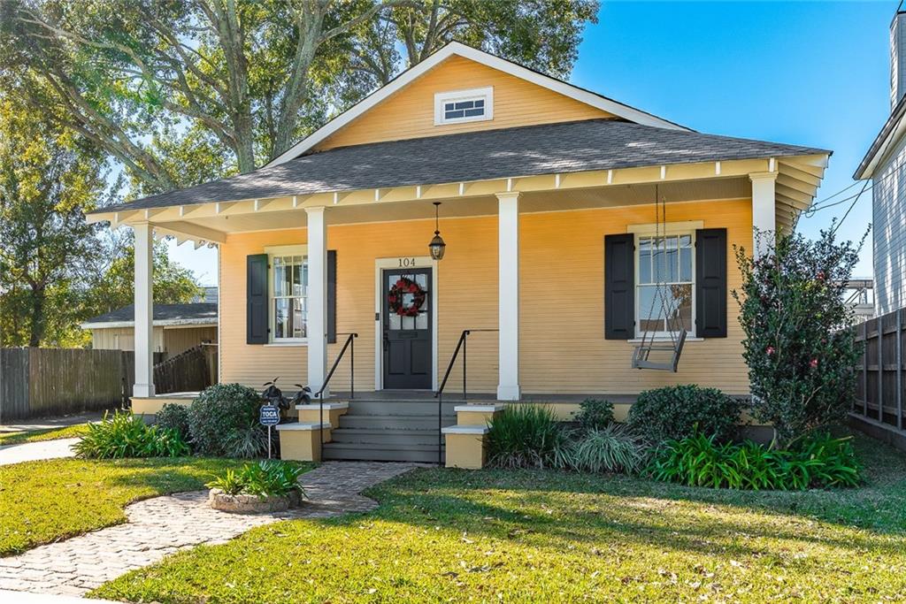 104 JEFFERSON HEIGHTS Avenue
