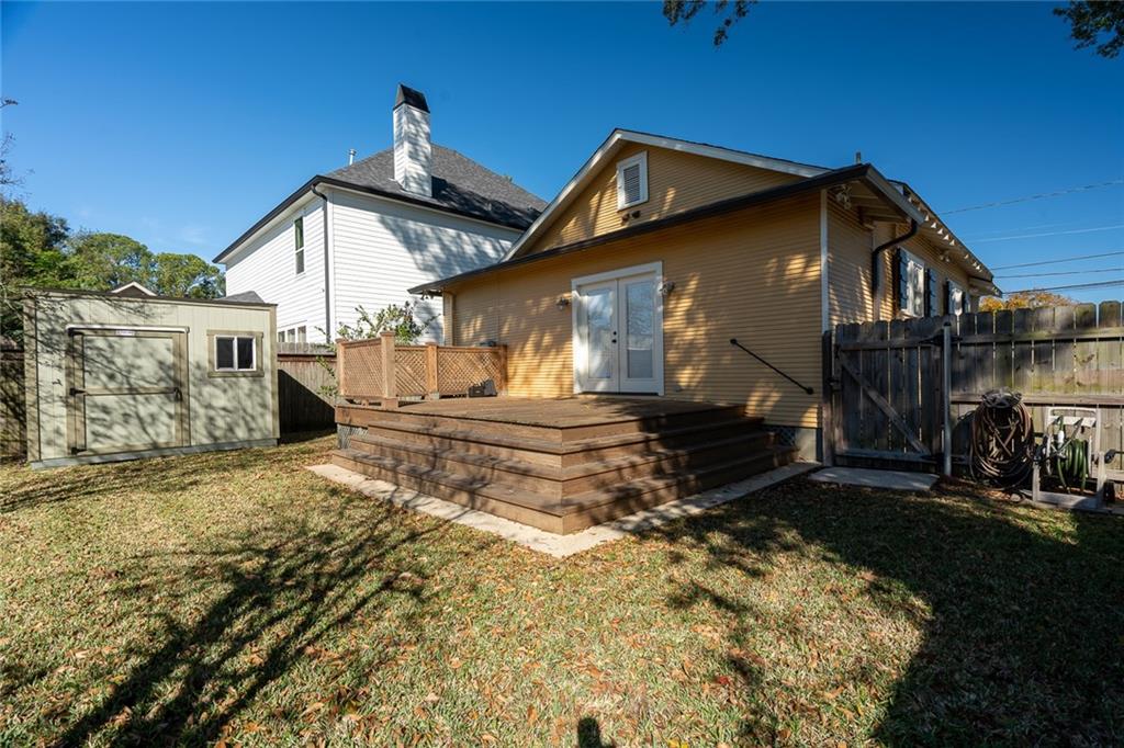 104 JEFFERSON HEIGHTS Avenue