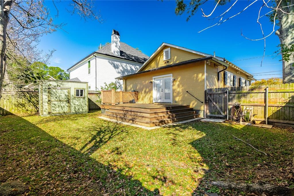 104 JEFFERSON HEIGHTS Avenue