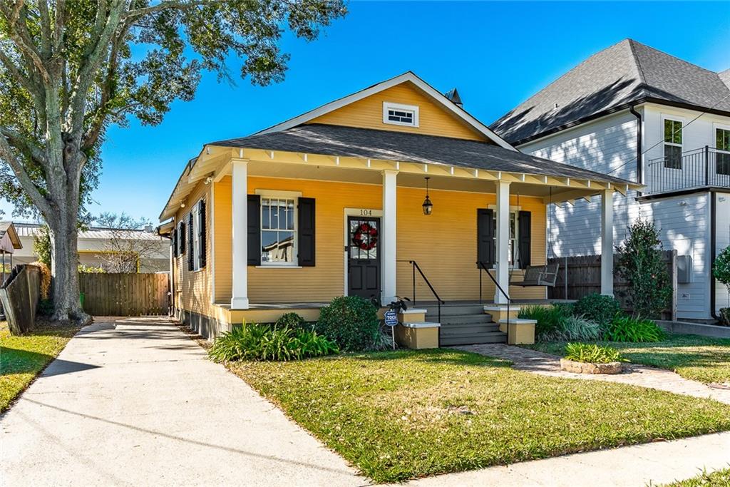 104 JEFFERSON HEIGHTS Avenue
