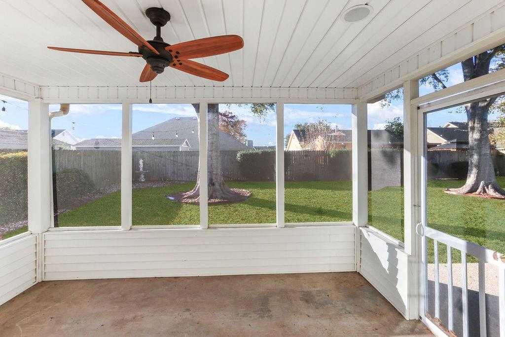 2219 LAUREL VALLEY Drive