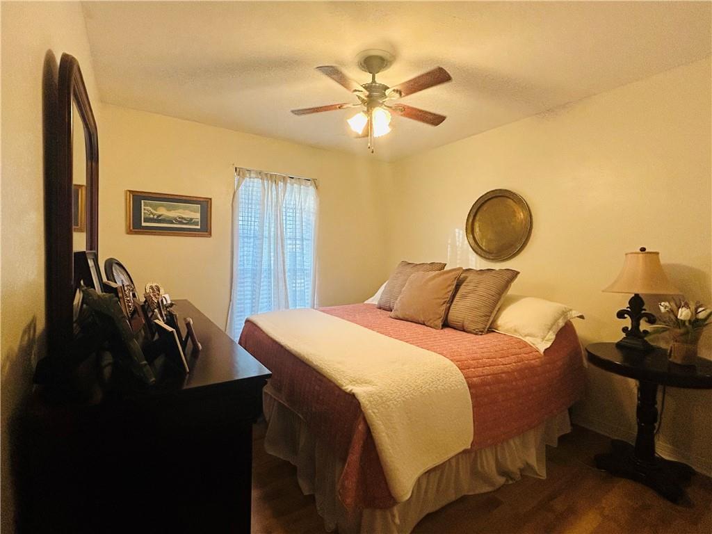 329 LONGVIEW Drive