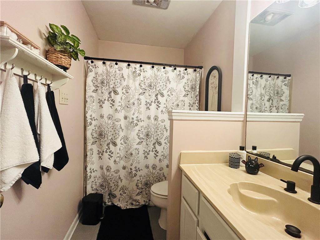 329 LONGVIEW Drive